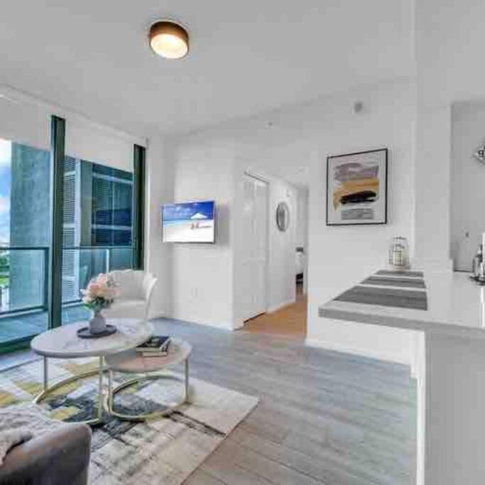 Spacious 2 Beds With Ocean View 마이애미 외부 사진